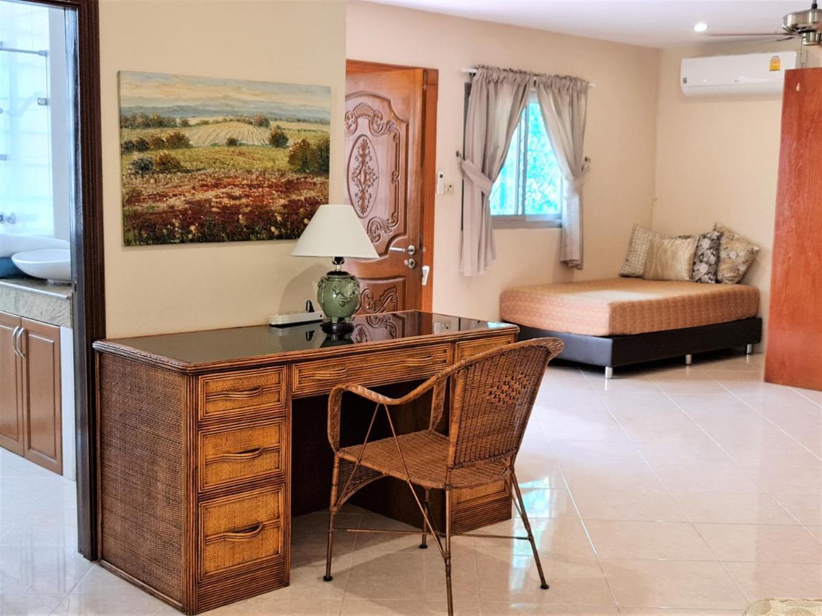 Butterfly Garden Boutique Residences Apts And Villas, A Lifestyle Destination Ex Lg 1-3 Bedroom Units , Full Kitchen, 2 Full Bathrooms, Rain Shower, Spa Bath, Free Bbq, Free Fast Fiber Optic Wifi, Staff 24-7 Pattaya Exteriör bild