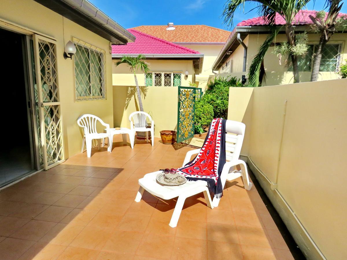 Butterfly Garden Boutique Residences Apts And Villas, A Lifestyle Destination Ex Lg 1-3 Bedroom Units , Full Kitchen, 2 Full Bathrooms, Rain Shower, Spa Bath, Free Bbq, Free Fast Fiber Optic Wifi, Staff 24-7 Pattaya Exteriör bild