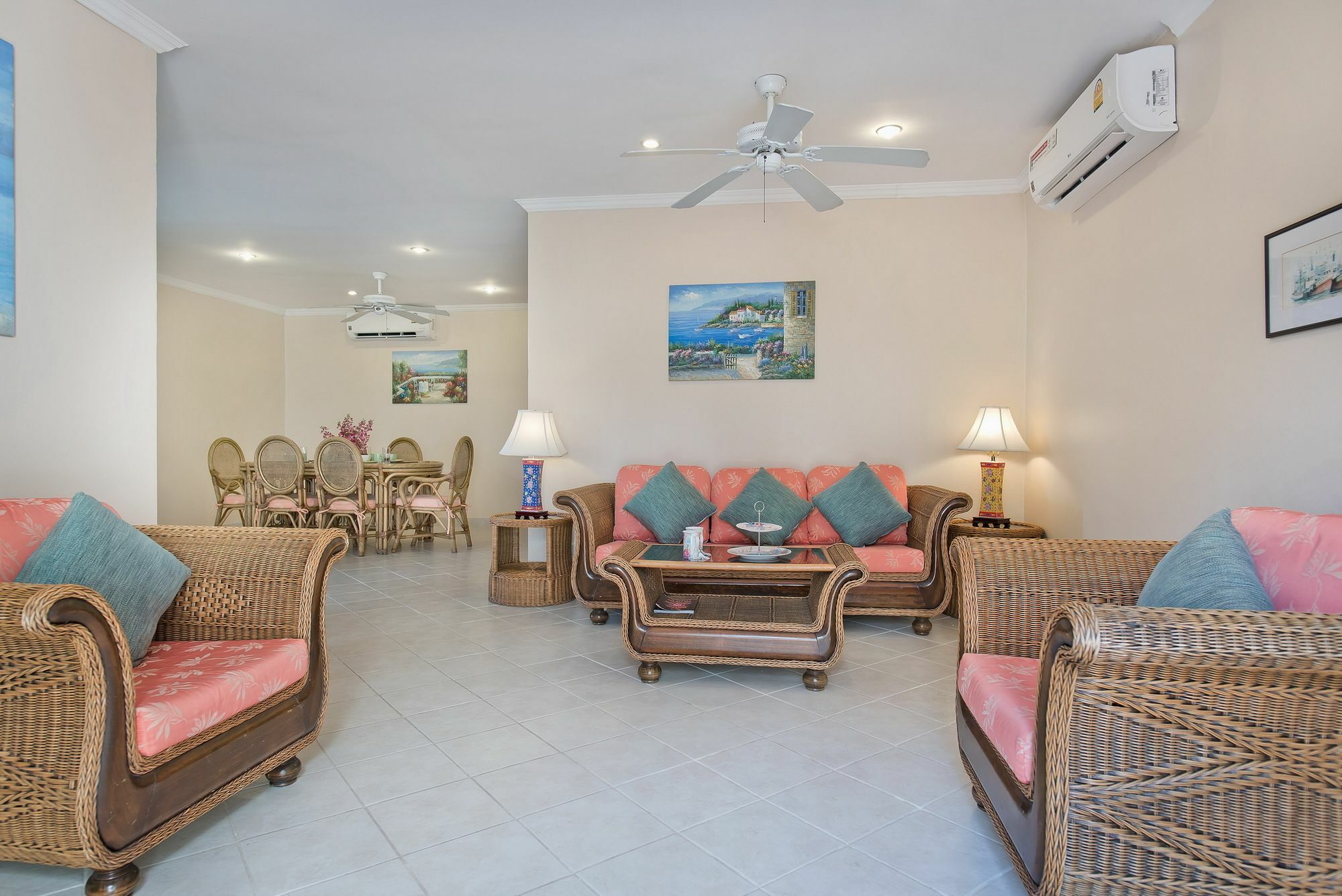 Butterfly Garden Boutique Residences Apts And Villas, A Lifestyle Destination Ex Lg 1-3 Bedroom Units , Full Kitchen, 2 Full Bathrooms, Rain Shower, Spa Bath, Free Bbq, Free Fast Fiber Optic Wifi, Staff 24-7 Pattaya Exteriör bild