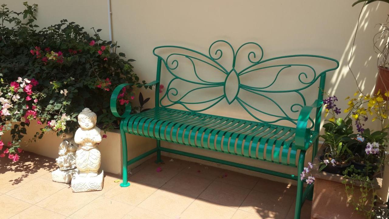 Butterfly Garden Boutique Residences Apts And Villas, A Lifestyle Destination Ex Lg 1-3 Bedroom Units , Full Kitchen, 2 Full Bathrooms, Rain Shower, Spa Bath, Free Bbq, Free Fast Fiber Optic Wifi, Staff 24-7 Pattaya Exteriör bild